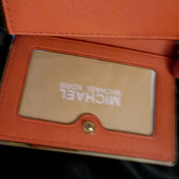 MICHAEL KORS ORANGE SMALL WALLET - Picture 8 of 8